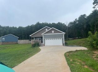 428 Robinson Rd, Gastonia, NC 28056