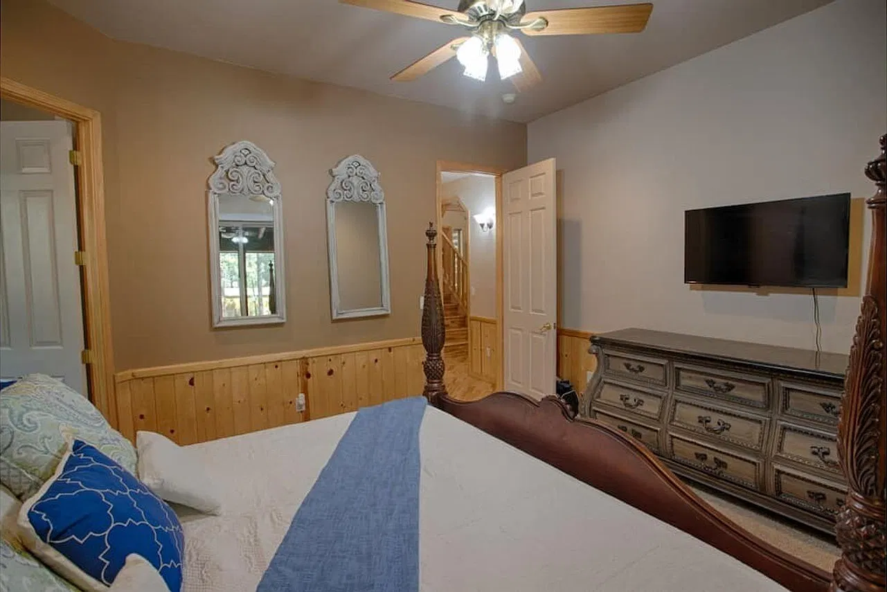 5 bed, 4.0 bath, $11,971 — Photo 4