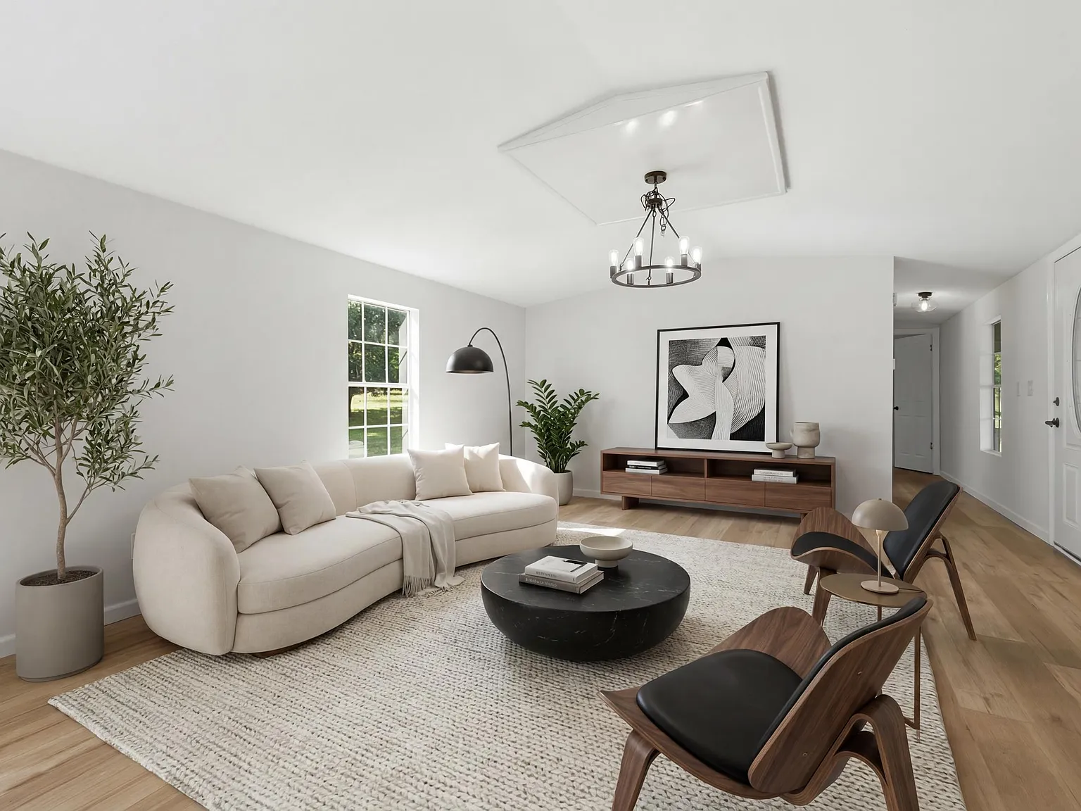 3 bed, 1216 sqft, $1,700 — Photo 2