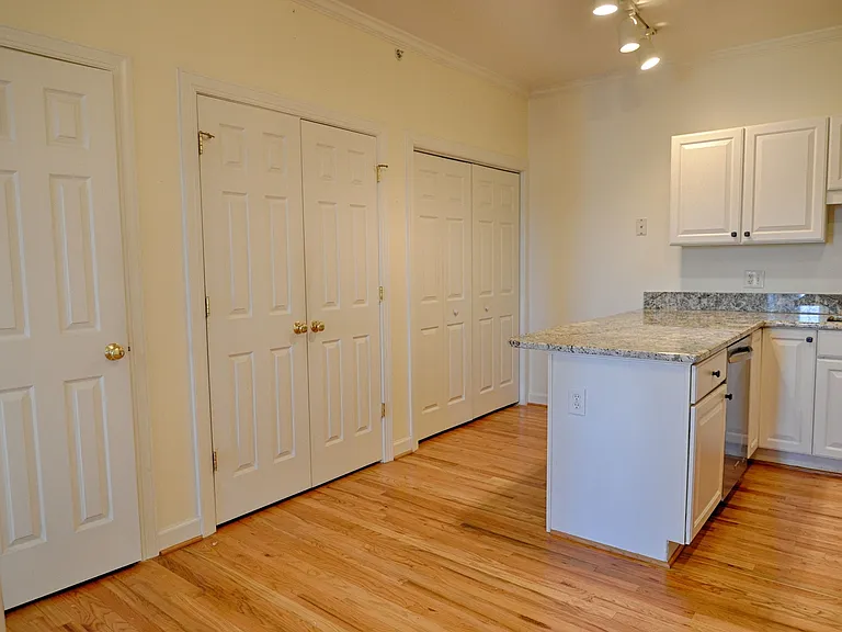 600 Copperline Dr #207 — Photo 6
