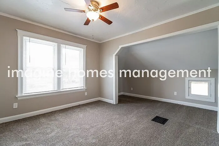 2816 Madison Rd — Photo 8