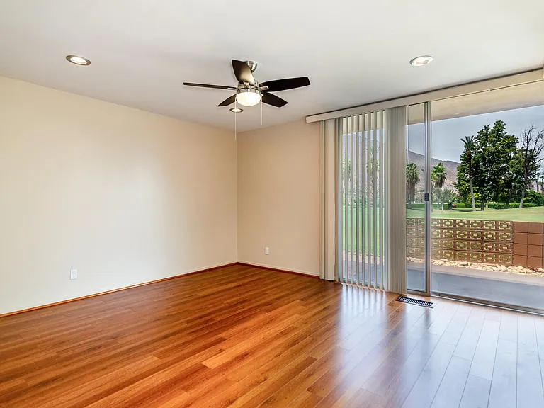 Canyon Villas — Photo 14