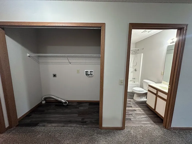 2105 SE Pioneer Way — Photo 28