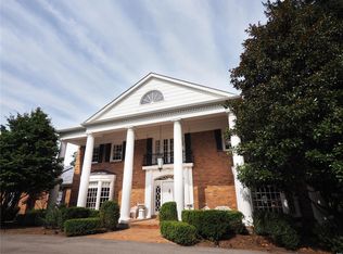 10095 Winding Ridge Rd, Saint Louis, MO 63124