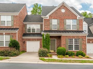 5131 Berkeley Creek Ln, Charlotte, NC 28277