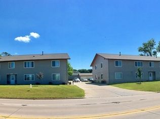 3241 Ansborough Ave, Waterloo, IA 50701