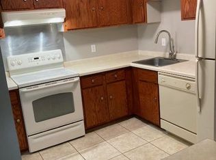 1887 Silver Bell Rd APT 215, Eagan, MN 55122