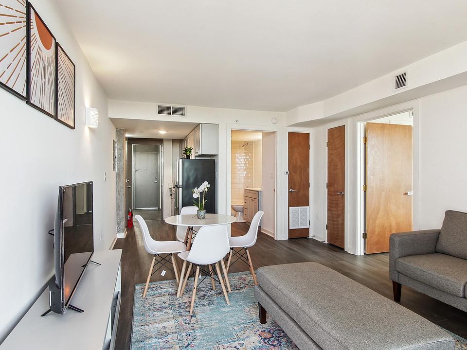 The Highrise Nola Apartment Rentals with Virtual tours New Orleans