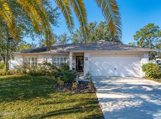 8 Ziegfeld Pl, Palm Coast, FL 32164