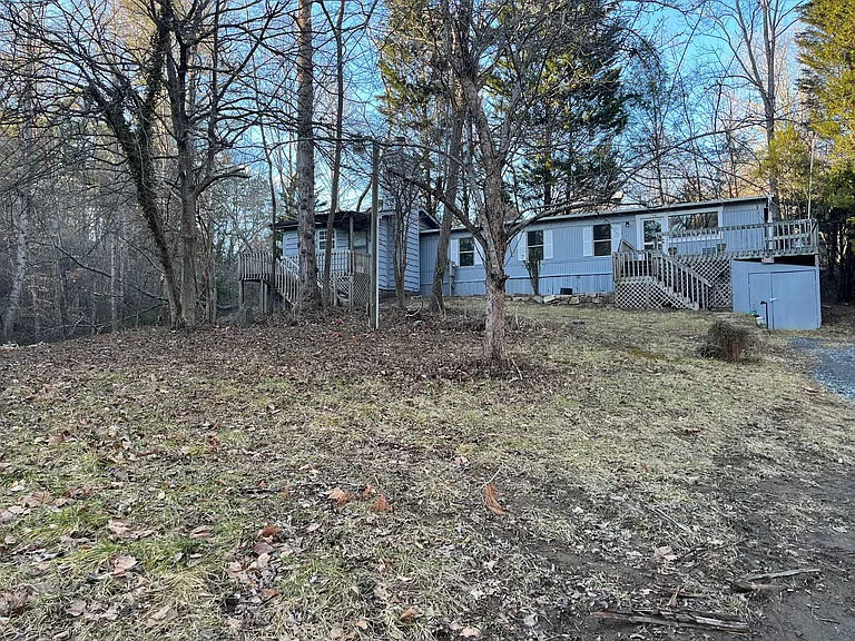 15 Piney Hill Rd — Photo 3