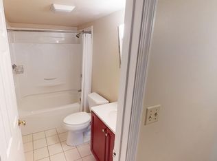 25 Elmer St #201, Cambridge, MA 02138