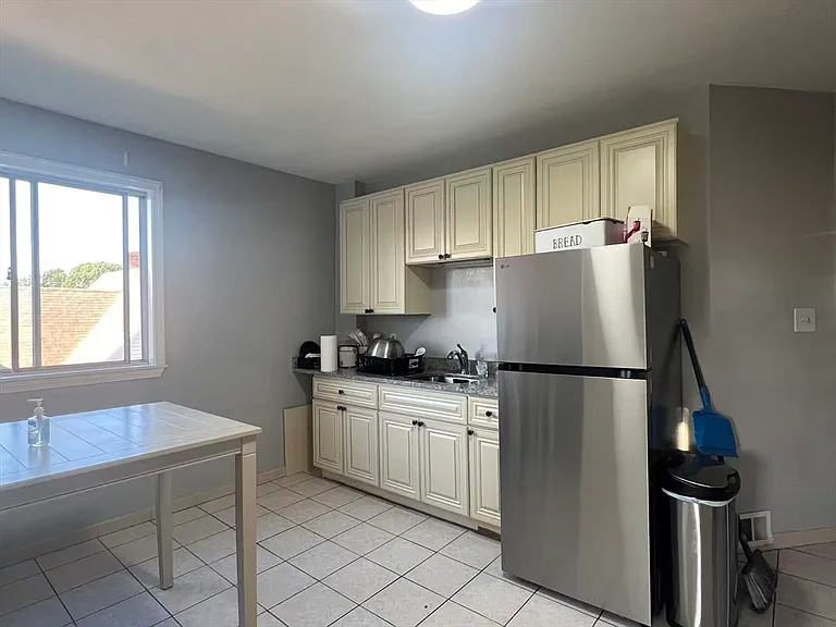 161 Liberty St #3 — Photo 5
