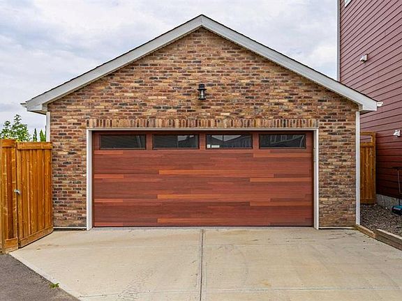 3rd image of 46 Yorkstone Way SW