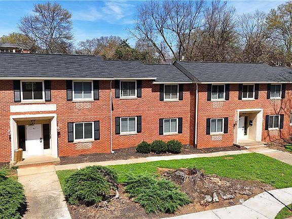4th image of 495 S Milledge Avenue