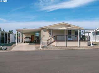 213 W Riverridge Ave, Roseburg, OR