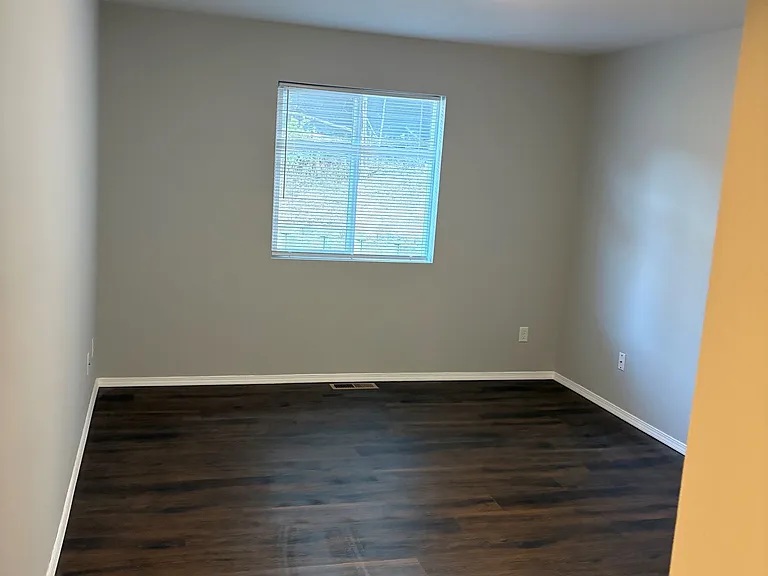 1608 W Plath Ave — Photo 9