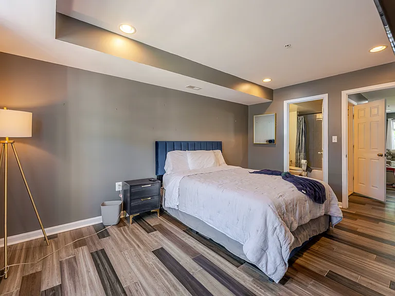 5123 D St SE — Photo 35