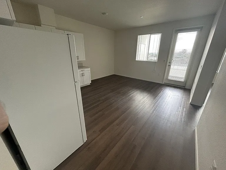 5257 Mount Etna Dr — Photo 15