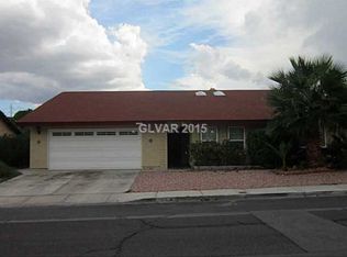 3083 E Rochelle Ave, Las Vegas, NV 89121