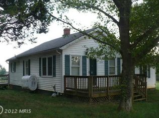 10214 New Hope Church Rd, Locust Grove, VA 22508