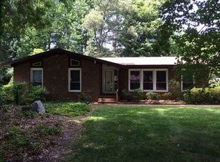 2517 Glen Burnie Dr, Greensboro, NC 27406