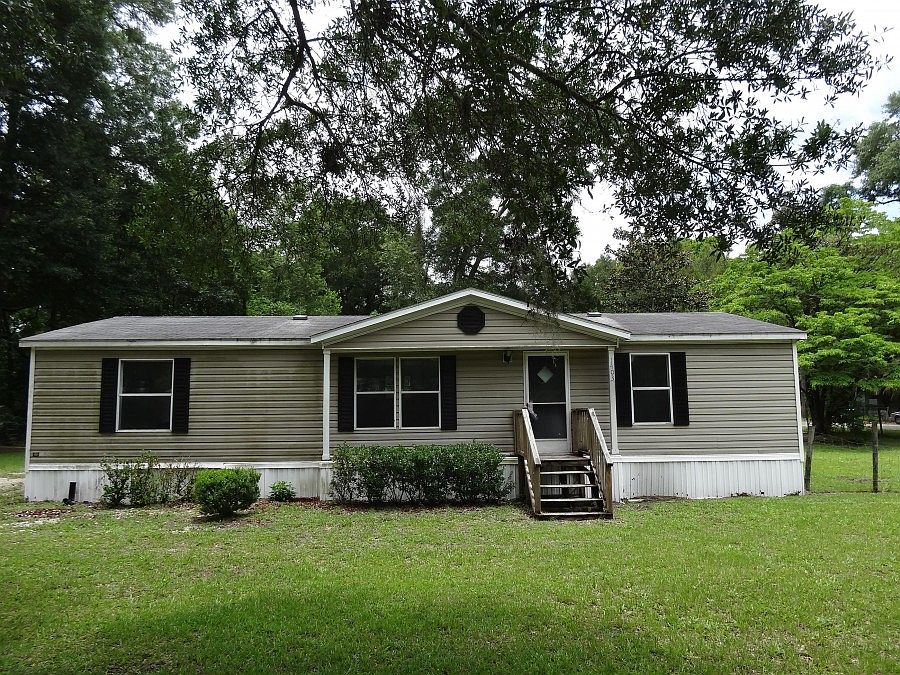 1st image of 1403 NW 13th St
