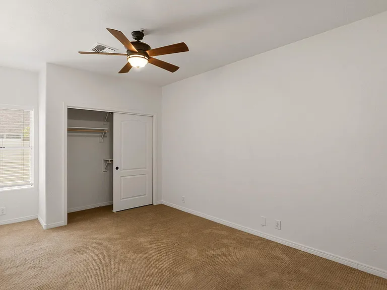 8638 E Dahlia Dr — Photo 37