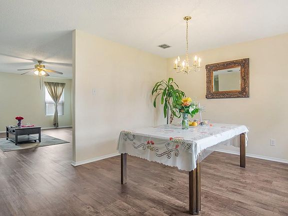 4th image of 1516 Starpoint Ln