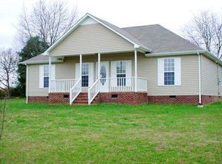 13 Emma May Dr, Fayetteville, TN 37334