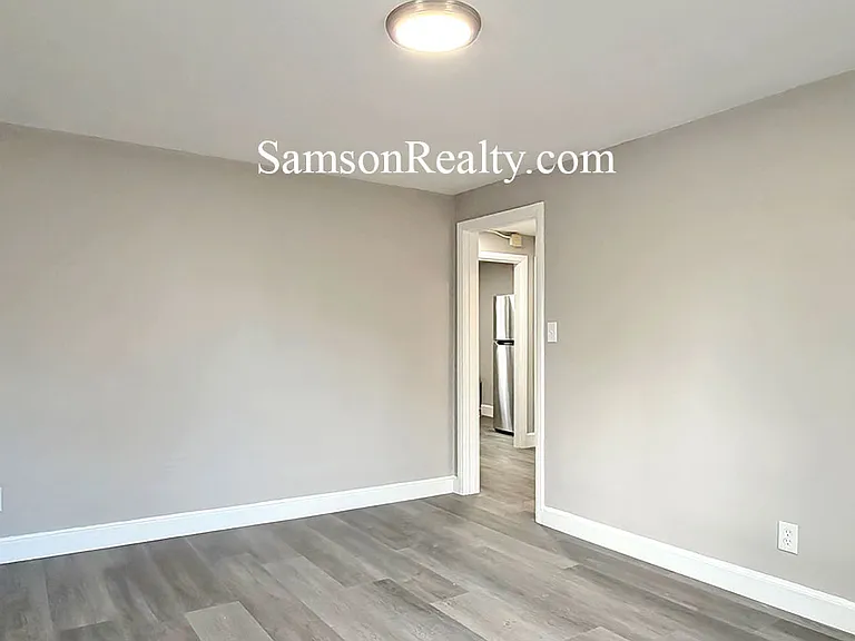 41 Jenckes St #3 — Photo 8