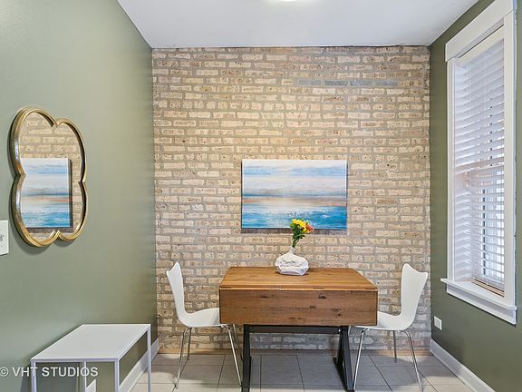 5th image of 4341.5 N Sacramento Ave #1