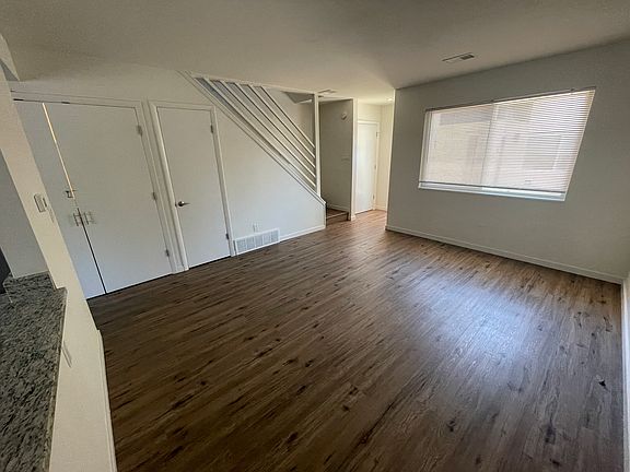 4th image of 1610 Garfield Ave APT 1