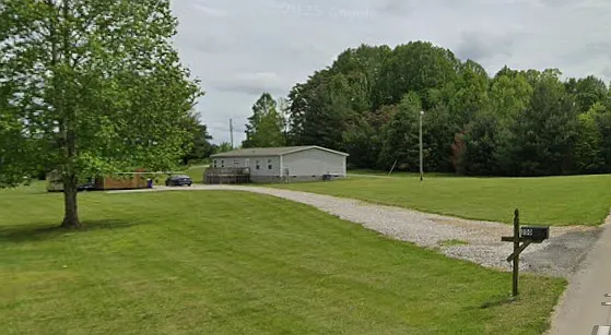 200 W End Ln — Photo 9