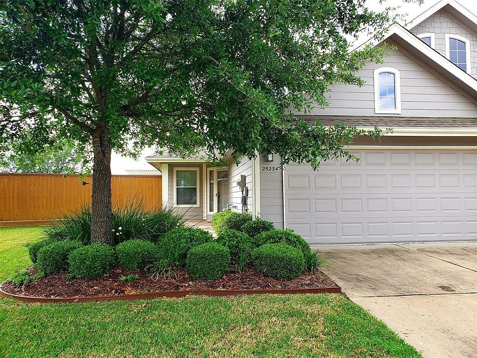 1st image of 25234 Aspenlodge Ln