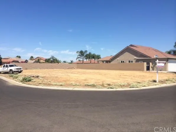 8170 Lakeshore Dr, Chowchilla, CA 93610
