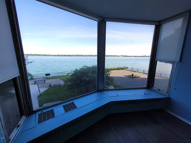 Apartment riverfront view - living room
