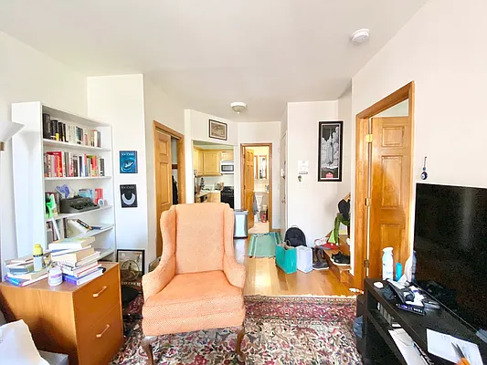 Rented by Oxford Property Group | media 2