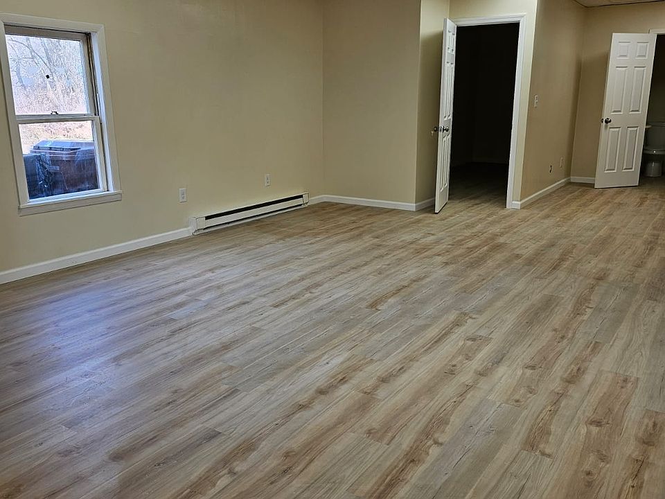 2nd image of 37 Main St #1