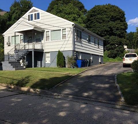 3rd image of 11 Hudson St #A