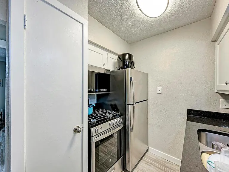 2401 Manor Rd #228 — Photo 16