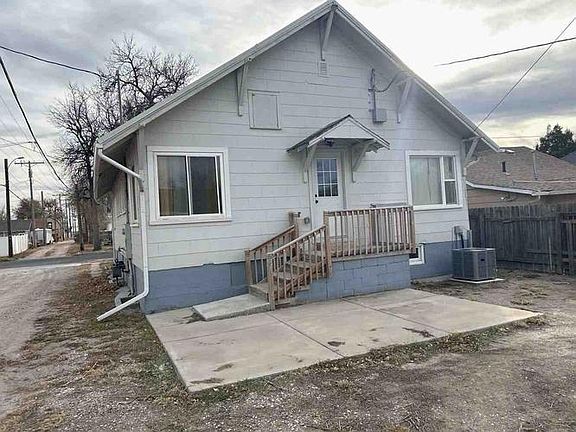 2nd image of 320 W 23rd Ave