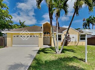 21841 SW 97th Ct, Cutler Bay, FL 33190