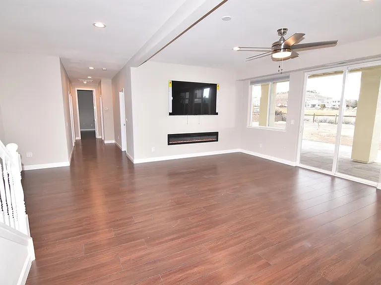 6141 Solstice Dr — Photo 9