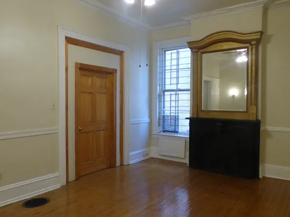 3417 Race St APT 1, Philadelphia, PA 19104