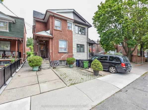 127 Salem Ave, Toronto, ON M6H 3C4