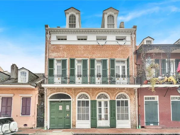 818 Bourbon St #2D, New Orleans, LA 70116