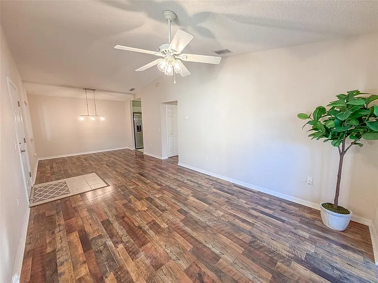 2085 Isle Royale Ct SE #284 — Photo 2