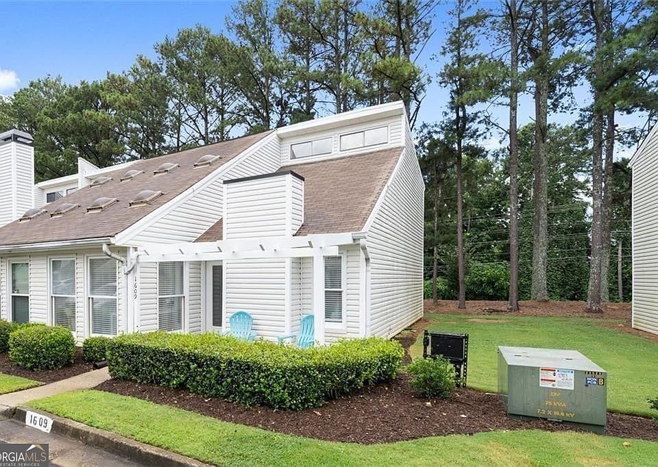 1st image of 1609 Homestead Trl