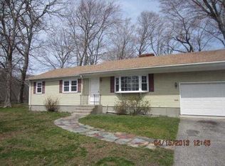 292 Gibbs St, Somerset, MA 02726
