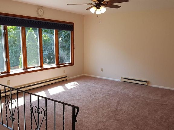 4th image of 794 Tanner Rd APT 2